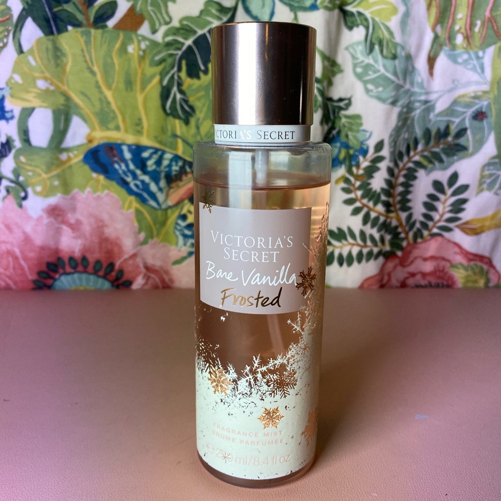 VICTORIA’S SECRET BARE VANILLA FROSTED FRAGRANCE